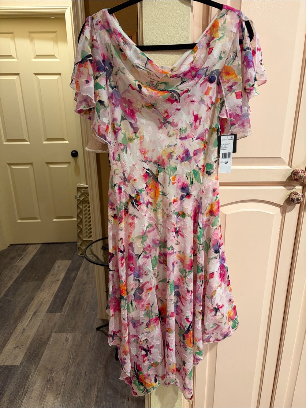Textured floral scarf hem Midi Dress - Pink Floral 🥰🤩 really cute